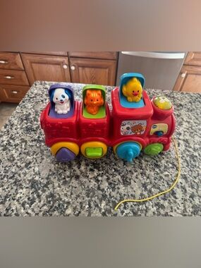 Vtech Red Pull-Along Animal Train with Blue, Yellow, Orange & Purple Characters